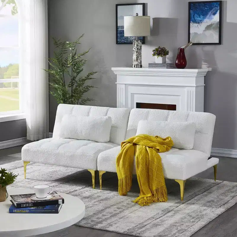 Canapé-futon confortable en tissu Teddy avec pieds en métal doré, mousse et ressorts pour salon blanc