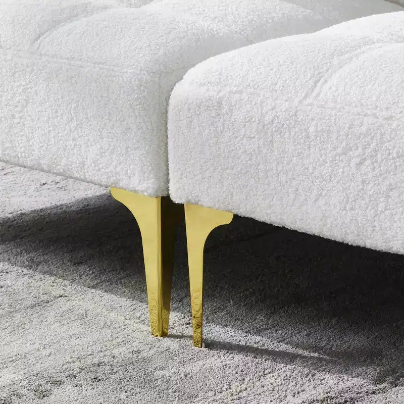 Canapé-futon confortable en tissu Teddy avec pieds en métal doré, mousse et ressorts pour salon blanc