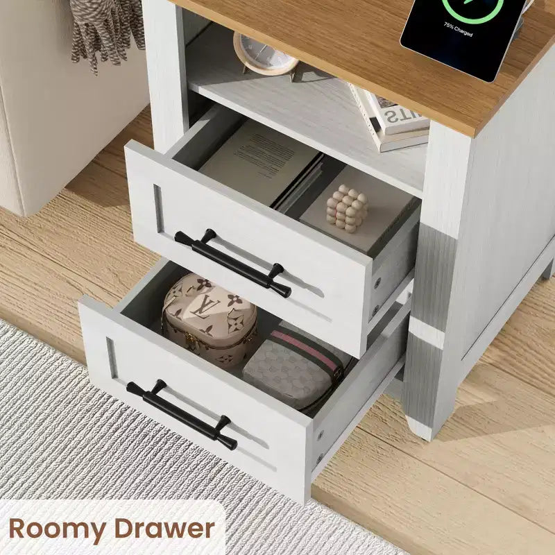 Table de chevet rustique avec station de recharge, 2 tiroirs et étagère ouverte, prises USB/Type-C/CA, table d'appoint pour chambre à coucher, salon