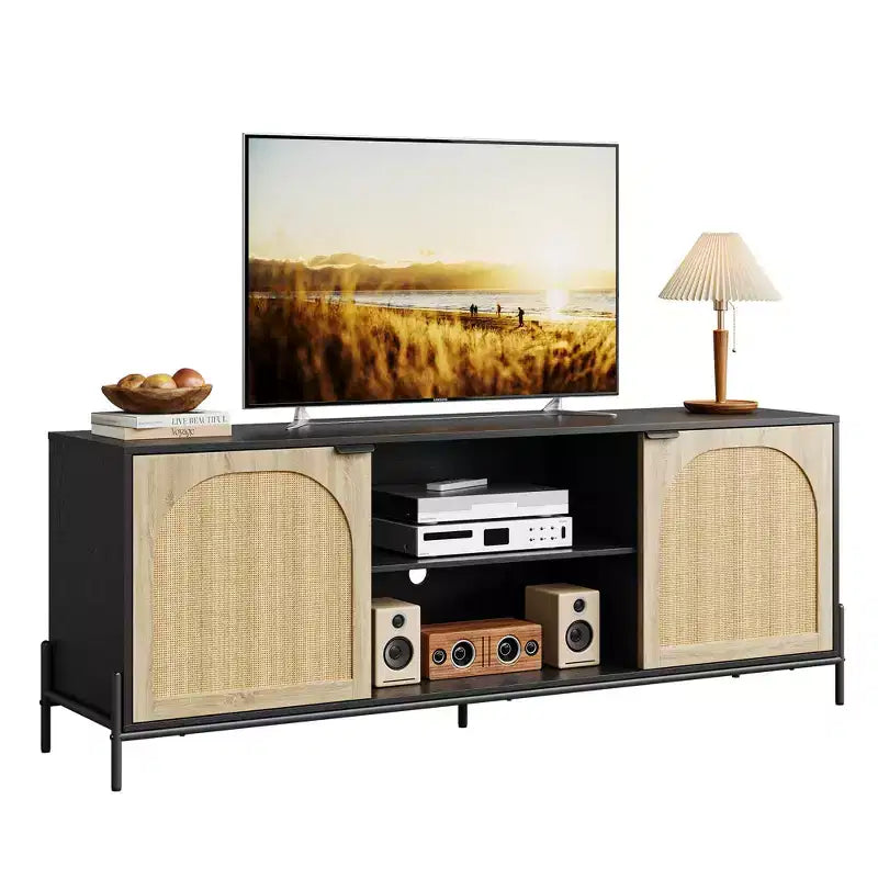Meuble TV en rotin pour téléviseur de 75 pouces. Meuble TV moderne du milieu du siècle avec étagère réglable
