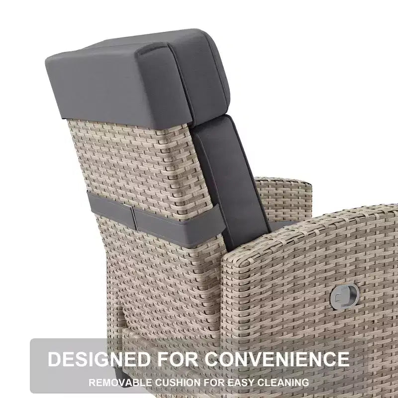 Chaise longue d'extérieur avec coussin, chaise longue de patio réglable avec tablette latérale escamotable, dossier et repose-pieds inclinables à 145°, en rotin PE tout temps